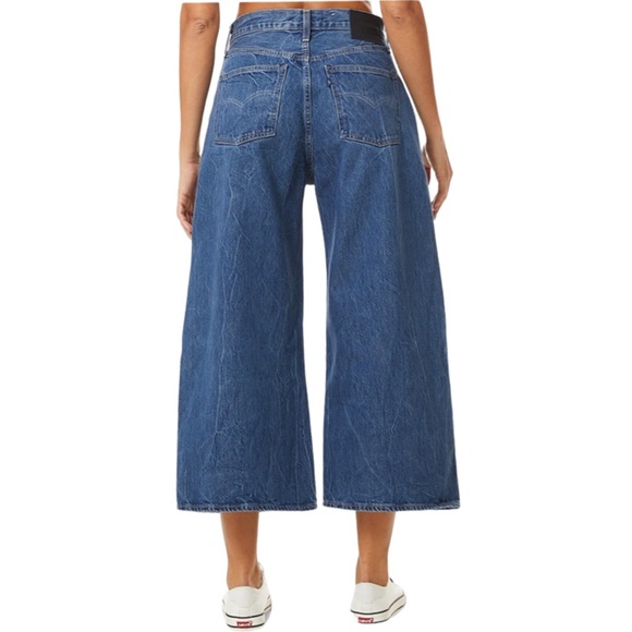 Levi's® Made & Crafted® Wide Barrel Women’s Jeans Sweetwater - Medium Stone Wash - Picture 6 of 16